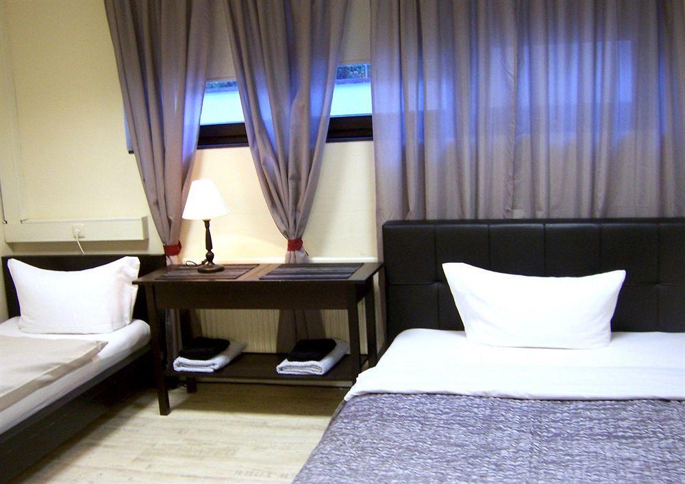 Grossdorf  Garden House & East Park-Apartments מראה חיצוני תמונה