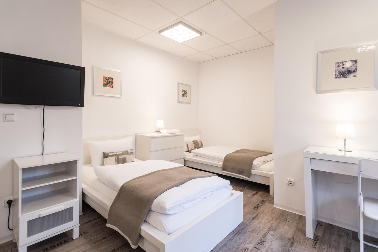 Grossdorf  Garden House & East Park-Apartments מראה חיצוני תמונה