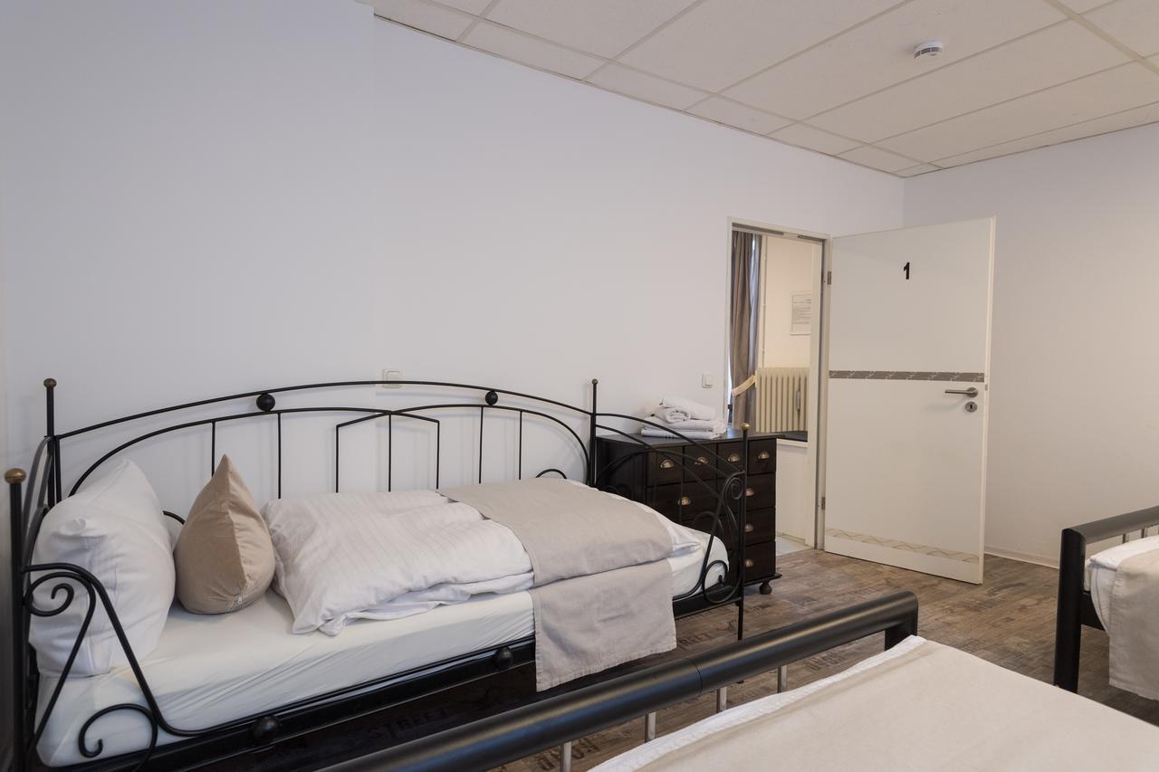 Grossdorf  Garden House & East Park-Apartments מראה חיצוני תמונה